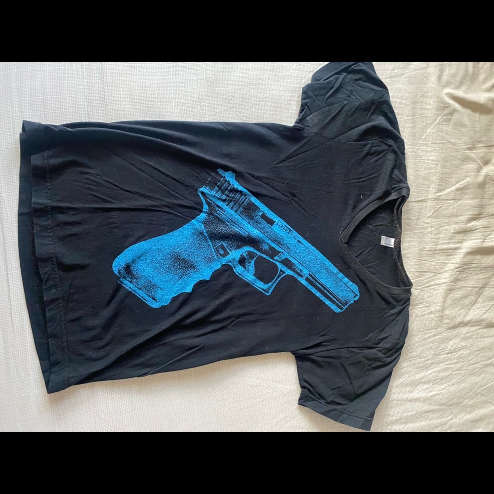 V neck t shirt